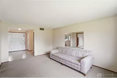 742 Greenview Drive, Tipp City, OH 45371 - Photo 11