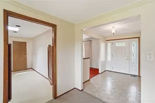 742 Greenview Dr, Tipp City, OH 45371 - Photo 15