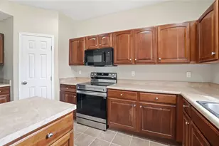 618 Chapelgate Dr, Fairborn, OH 45324 - Photo 13