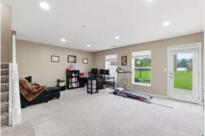 9476 Tahoe Drive, Centerville, OH 45458 - Photo 31