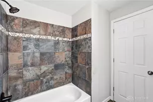 5061 Packard Dr, Huber Heights, OH 45424 - Photo 35