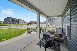 1873 Schmidt Dr, Beavercreek, OH 45434 - Photo 43