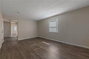 53 Bennington Dr, Dayton, OH 45405 - Photo 3