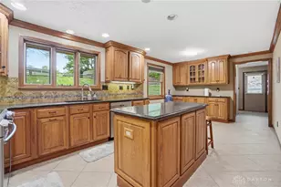 7880 John Elwood Dr, Centerville, OH 45459 - Photo 17