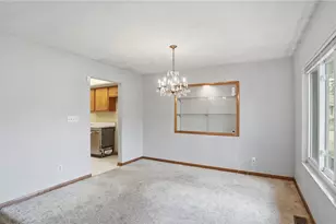 6030 Cobbleskill Ct, Centerville, OH 45459 - Photo 9