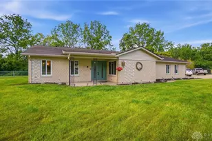 6030 Cobbleskill Ct, Centerville, OH 45459 - Photo 1
