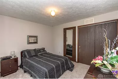 5512 Savina Avenue, Englewood, OH 45415 - Photo 27