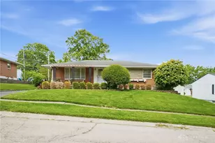 877 Woodhill Rd, Riverside, OH 45431 - Photo 3