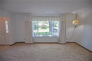950 Rayberta Dr, Vandalia, OH 45377 - Photo 7