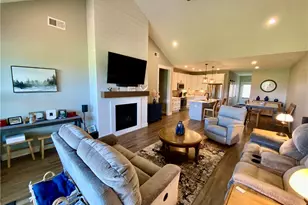 816 Brookwood Cir, Tipp City, OH 45371 - Photo 35