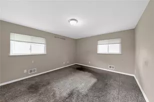 3838 Dorset Dr, Harrison Twp, OH 45405 - Photo 9