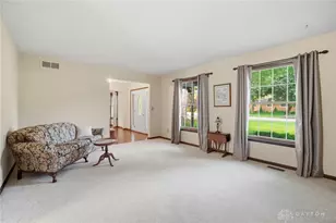 680 Carlsbrook Dr, Beavercreek, OH 45434 - Photo 5