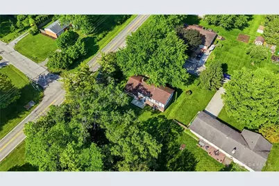 680 Carlsbrook Drive, Beavercreek, OH 45434 - Photo 13