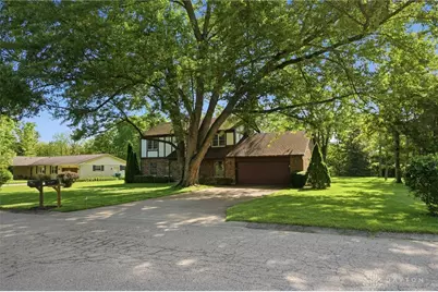 680 Carlsbrook Drive, Beavercreek, OH 45434 - Photo 15