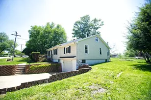 906 Duke Ave, Mansfield, OH 44905 - Photo 1