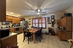918 Stratford Dr, Greenville, OH 45331 - Photo 11