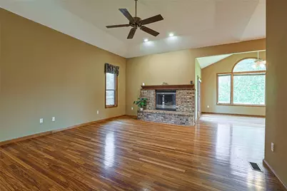 639 Deerhorn Trail, Bath Twp, OH 45387 - Photo 11