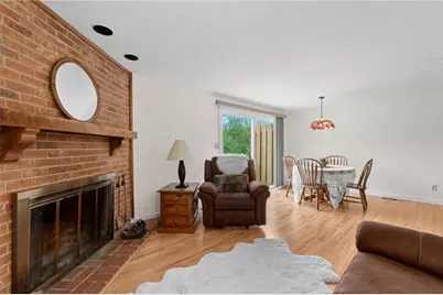 2701 N Kings Arms Circle, Centerville, OH 45440 - Photo 17