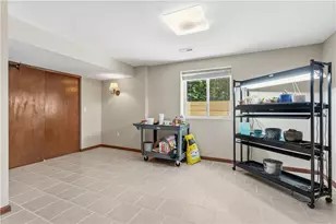 6535 Woodstone Ct, Liberty Township, OH 45044 - Photo 37