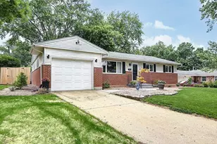 4617 Hastings Dr, Kettering, OH 45440 - Photo 3