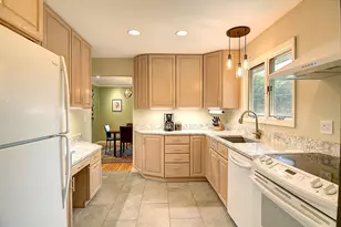 4617 Hastings Dr, Kettering, OH 45440 - Photo 9