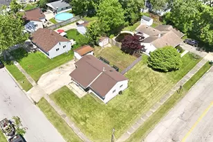 1556 Larchwood Dr, Dayton, OH 45432 - Photo 35