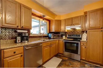 120 Windmere Drive, Troy, OH 45373 - Photo 15
