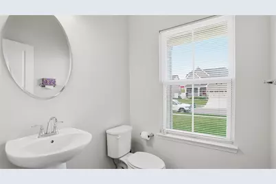 320 Chevington, Tipp City, OH 45371 - Photo 21