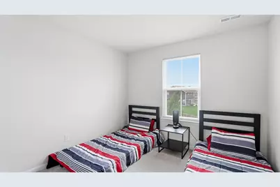 320 Chevington, Tipp City, OH 45371 - Photo 29
