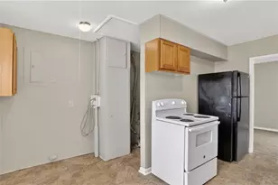 2217 S Hadley Rd, Springfield, OH 45505 - Photo 23