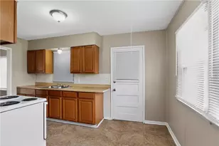 2217 S Hadley Rd, Springfield, OH 45505 - Photo 21