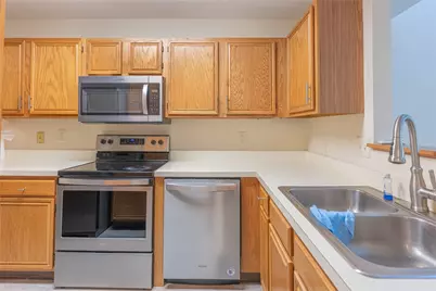 3959 Turnberry Way, Beavercreek, OH 45430 - Photo 9