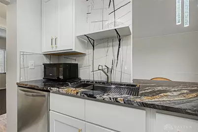 1105 Arrowhead Crossing #C, West Carrollton, OH 45449 - Photo 7