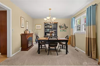994 Meadow Lane, Xenia, OH 45385 - Photo 9