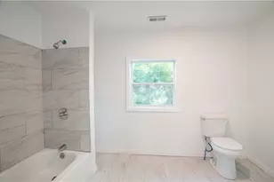 1026 Roseland Ave, Dayton, OH 45402 - Photo 17