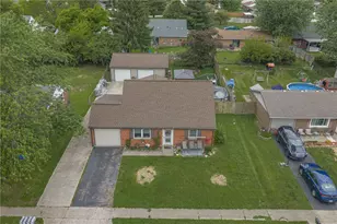 2160 Maryland Dr, Xenia, OH 45385 - Photo 3