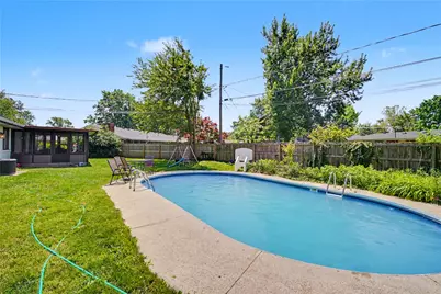 1043 Heathwood, Englewood, OH 45322 - Photo 3