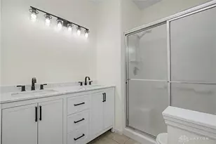 1131 Castleton Ct, Miamisburg, OH 45342 - Photo 15