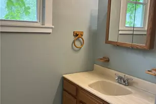 263 Wyoming St, Dayton, OH 45409 - Photo 9