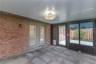 1990 Swallowtail Ct, Englewood, OH 45315 - Photo 21