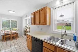 665 Deer Creek Path, Tipp City, OH 45371 - Photo 15