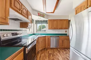 1961 N Longview St, Beavercreek, OH 45432 - Photo 11