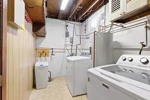 1961 N Longview St, Beavercreek, OH 45432 - Photo 31