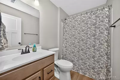 405 Bethpage Way, Turtlecreek Twp, OH 45036 - Photo 11