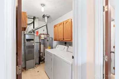 8848 Trowbridge Way, Huber Heights, OH 45424 - Photo 31
