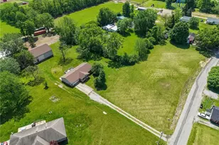 214 N Lincoln St, Christiansburg, OH 45389 - Photo 33