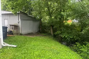 149 W Pleasant St, Hillsboro, OH 45133 - Photo 15