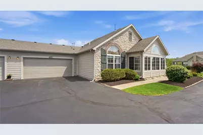 7026 Creekside Circle, Fairborn, OH 45324 - Photo 3