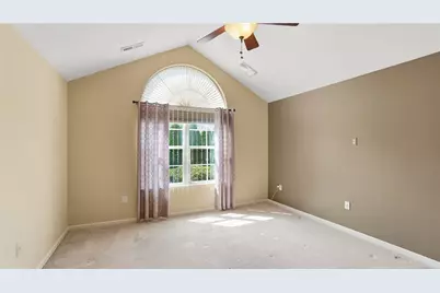 7026 Creekside Circle, Fairborn, OH 45324 - Photo 19
