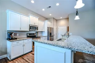 734 Deerhurst Dr, Vandalia, OH 45377 - Photo 7